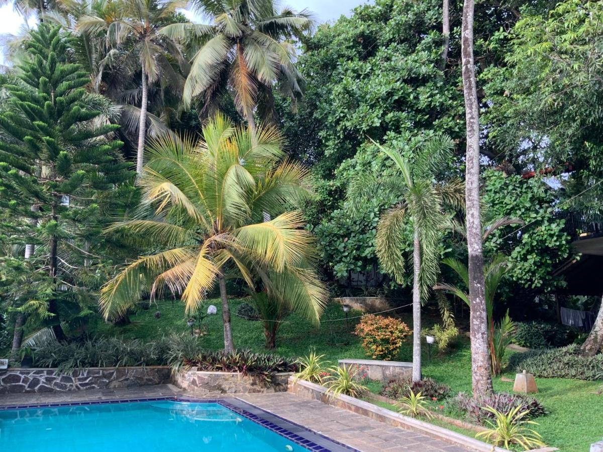 Lali Villa & Fruit Garden Galle Exterior foto