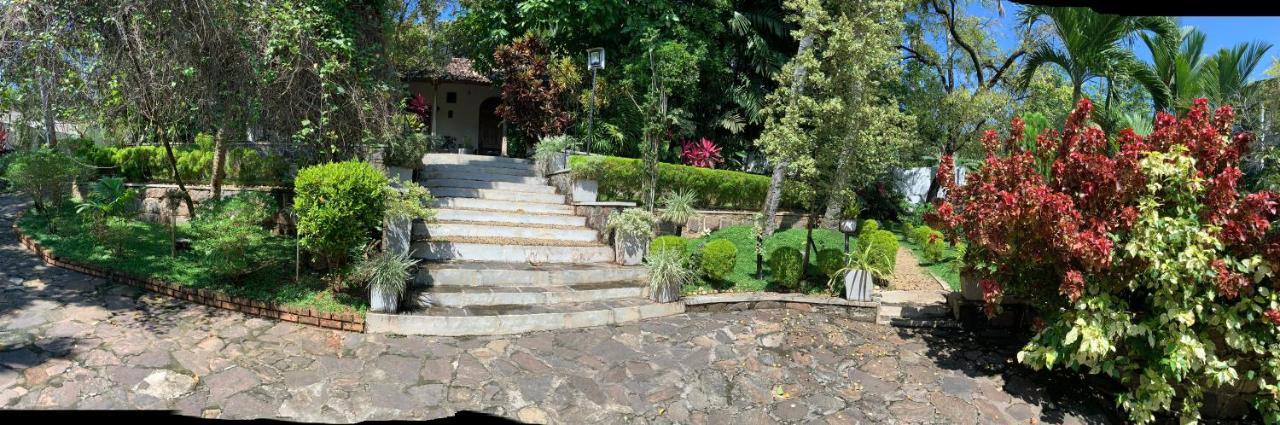 Lali Villa & Fruit Garden Galle Exterior foto