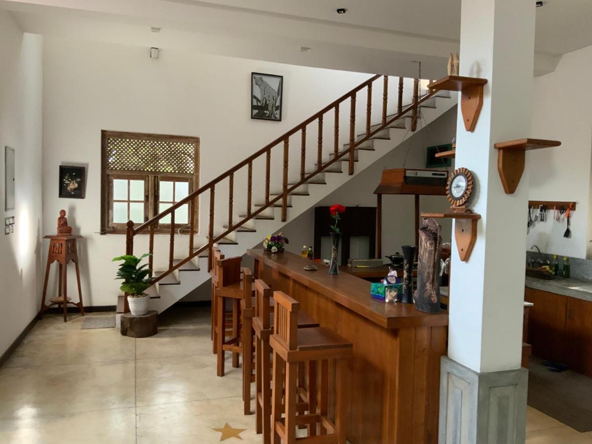 Lali Villa & Fruit Garden Galle Exterior foto