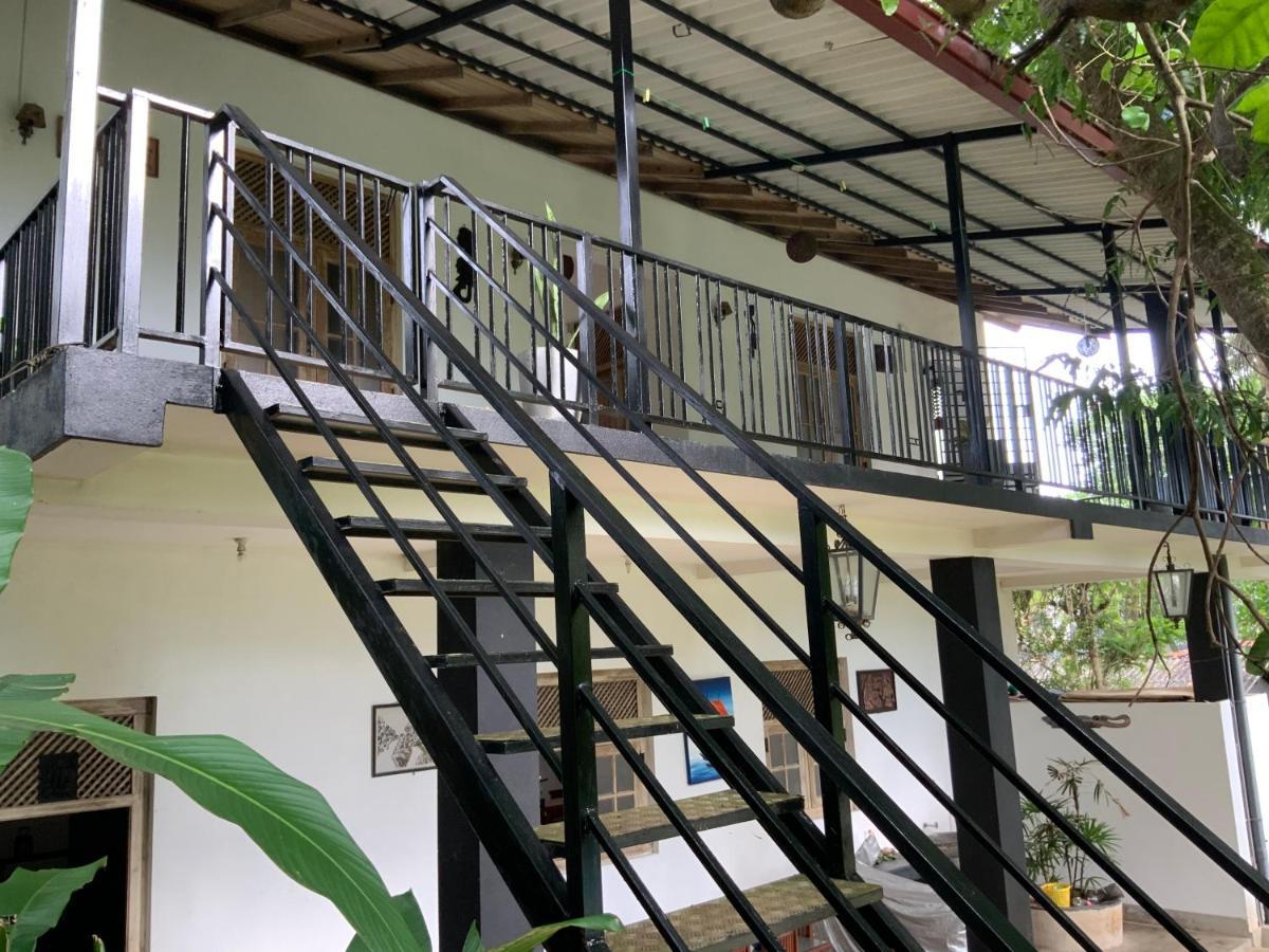 Lali Villa & Fruit Garden Galle Exterior foto
