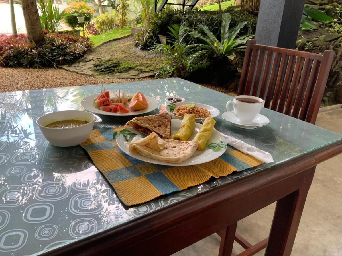 Lali Villa & Fruit Garden Galle Exterior foto
