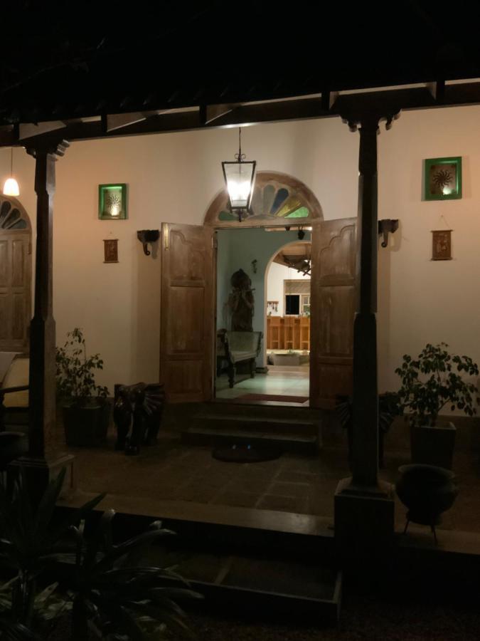 Lali Villa & Fruit Garden Galle Exterior foto